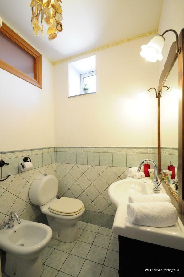 B&B Giuseppe Verdi カターニア エクステリア 写真