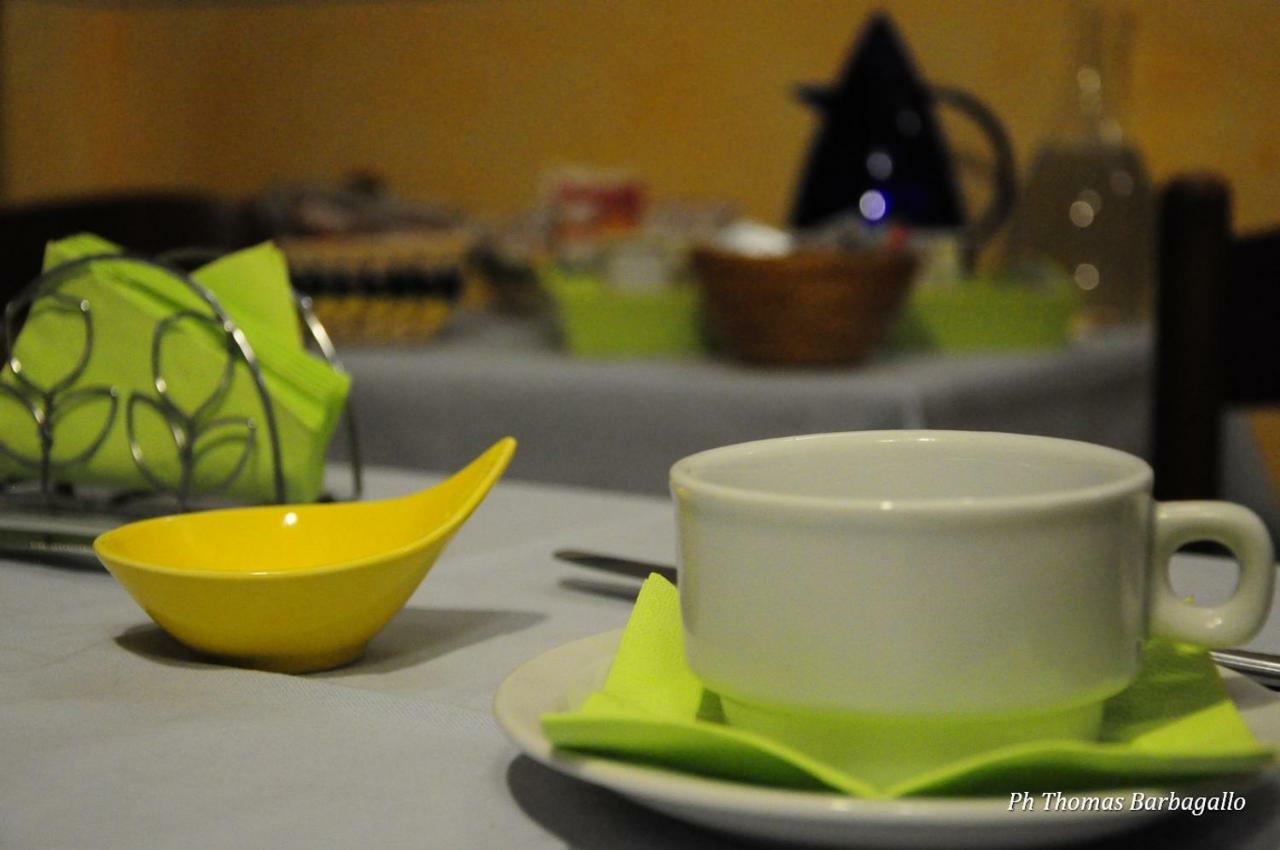B&B Giuseppe Verdi カターニア エクステリア 写真